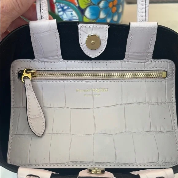 Authentic Alexander McQueen Croc-Embossed Leather Mini Satchel Rare Light Pink - Picture 16 of 17